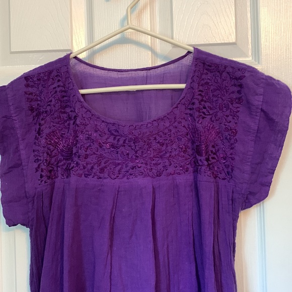 Mexican boho embroidered purple cotton midi dress - Picture 2 of 6
